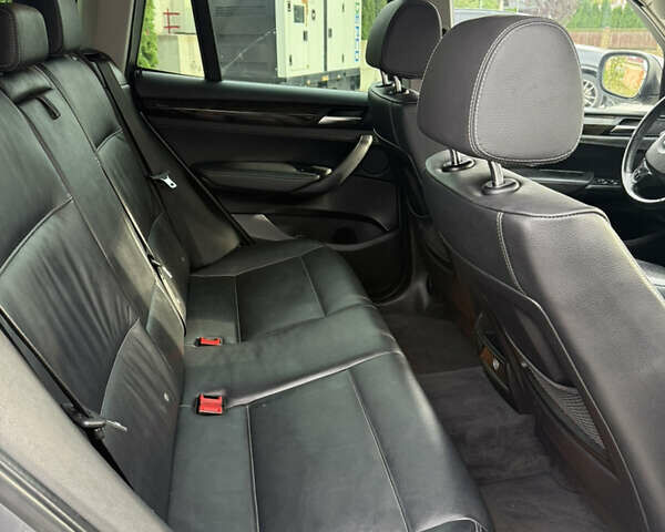 Сірий БМВ Х3, об'ємом двигуна 2 л та пробігом 182 тис. км за 10999 $, фото 16 на Automoto.ua