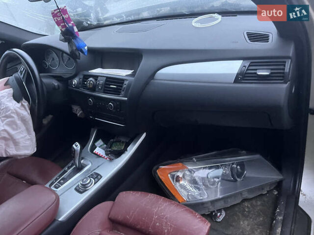 Серый БМВ Х3, объемом двигателя 2 л и пробегом 230 тыс. км за 7500 $, фото 4 на Automoto.ua