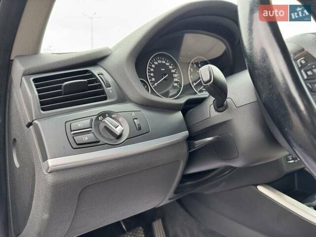 Серый БМВ Х3, объемом двигателя 2 л и пробегом 183 тыс. км за 13900 $, фото 10 на Automoto.ua