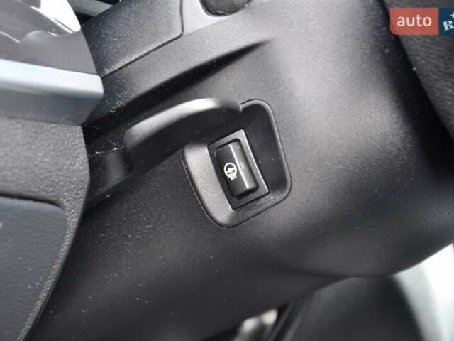 Сірий БМВ Х3, об'ємом двигуна 2.99 л та пробігом 309 тис. км за 9999 $, фото 48 на Automoto.ua