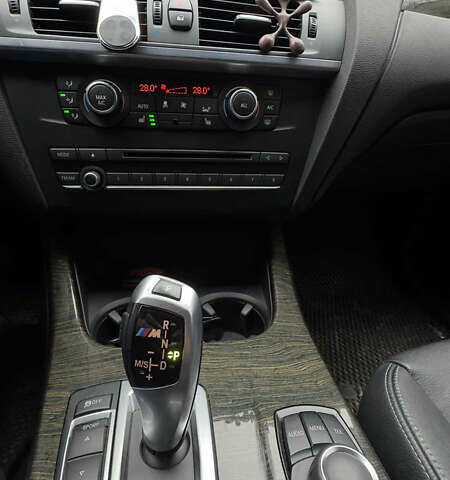 Серый БМВ Х3, объемом двигателя 2 л и пробегом 225 тыс. км за 13000 $, фото 8 на Automoto.ua