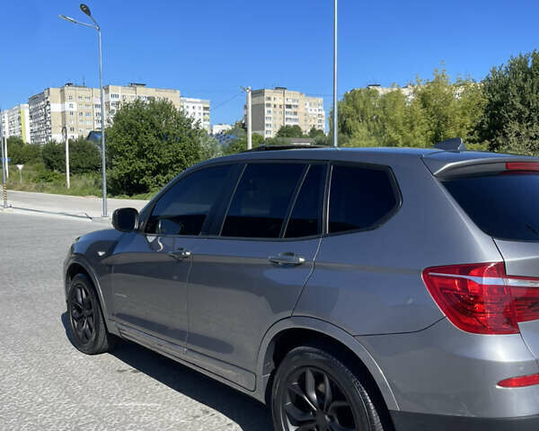 Серый БМВ Х3, объемом двигателя 2 л и пробегом 184 тыс. км за 11750 $, фото 3 на Automoto.ua