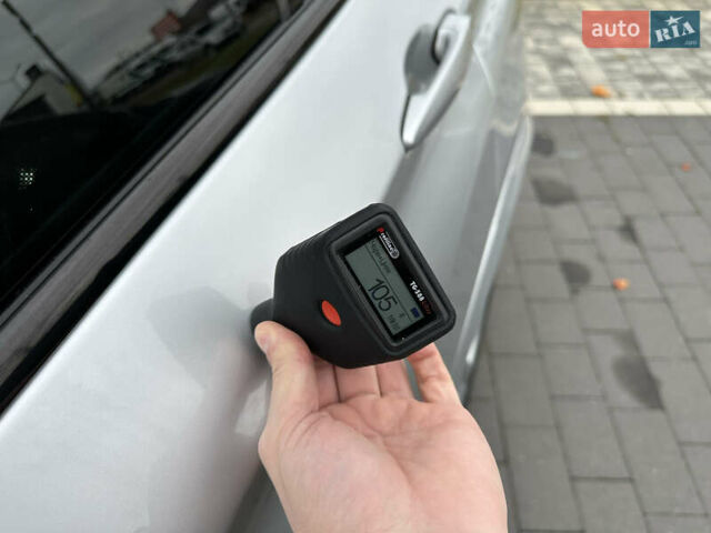 Серый БМВ Х3, объемом двигателя 2 л и пробегом 150 тыс. км за 14399 $, фото 98 на Automoto.ua