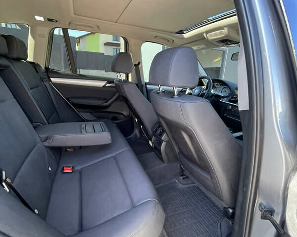 Серый БМВ Х3, объемом двигателя 2 л и пробегом 184 тыс. км за 11750 $, фото 32 на Automoto.ua