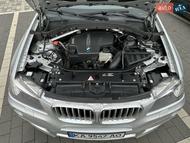 Серый БМВ Х3, объемом двигателя 2 л и пробегом 150 тыс. км за 14399 $, фото 88 на Automoto.ua