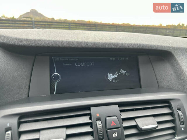 Серый БМВ Х3, объемом двигателя 2 л и пробегом 150 тыс. км за 14399 $, фото 63 на Automoto.ua