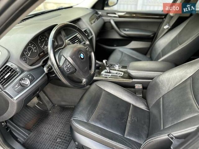 Серый БМВ Х3, объемом двигателя 2 л и пробегом 156 тыс. км за 14500 $, фото 7 на Automoto.ua