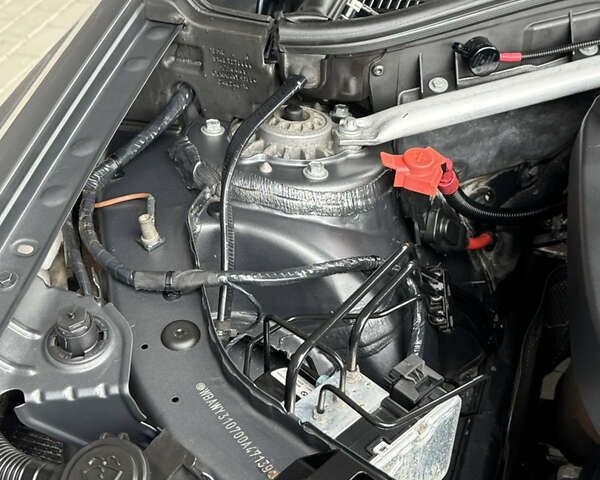 Серый БМВ Х3, объемом двигателя 2 л и пробегом 270 тыс. км за 14990 $, фото 65 на Automoto.ua