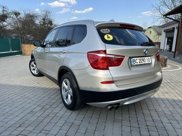 Серый БМВ Х3, объемом двигателя 3 л и пробегом 305 тыс. км за 10000 $, фото 5 на Automoto.ua