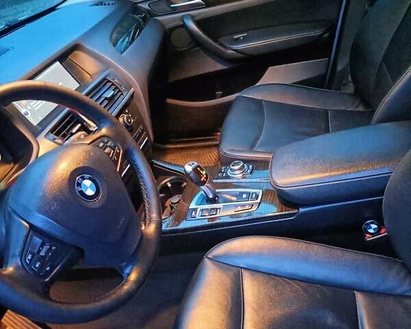Серый БМВ Х3, объемом двигателя 2 л и пробегом 260 тыс. км за 10500 $, фото 2 на Automoto.ua