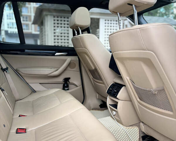 Серый БМВ Х3, объемом двигателя 3 л и пробегом 286 тыс. км за 11900 $, фото 31 на Automoto.ua