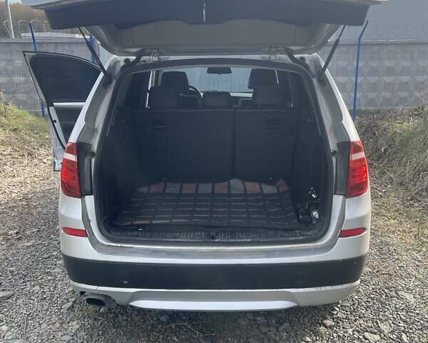 Сірий БМВ Х3, об'ємом двигуна 2 л та пробігом 315 тис. км за 11600 $, фото 5 на Automoto.ua