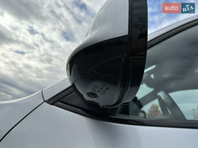 Серый БМВ Х3, объемом двигателя 2 л и пробегом 150 тыс. км за 14399 $, фото 27 на Automoto.ua