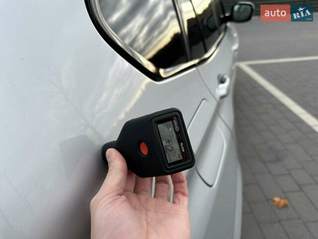 Серый БМВ Х3, объемом двигателя 2 л и пробегом 150 тыс. км за 14399 $, фото 104 на Automoto.ua