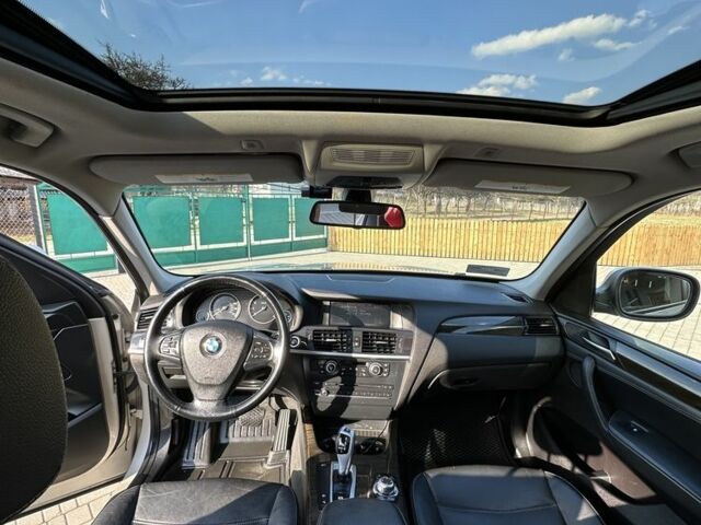 Серый БМВ Х3, объемом двигателя 3 л и пробегом 305 тыс. км за 10000 $, фото 3 на Automoto.ua