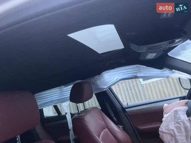 Серый БМВ Х3, объемом двигателя 2 л и пробегом 230 тыс. км за 7500 $, фото 3 на Automoto.ua