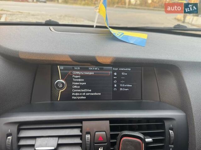 Серый БМВ Х3, объемом двигателя 2 л и пробегом 303 тыс. км за 13000 $, фото 2 на Automoto.ua