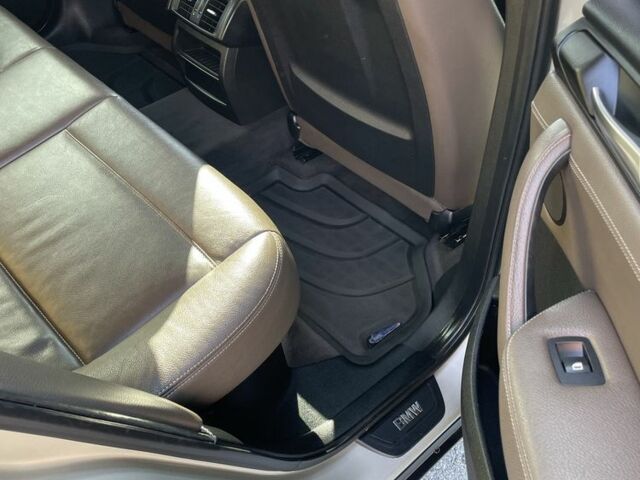 Серый БМВ Х3, объемом двигателя 2 л и пробегом 330 тыс. км за 13700 $, фото 11 на Automoto.ua