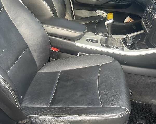 Сірий БМВ Х3, об'ємом двигуна 2 л та пробігом 315 тис. км за 11600 $, фото 2 на Automoto.ua