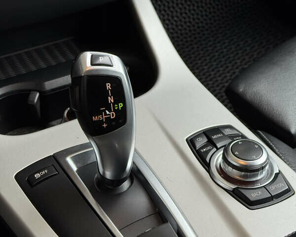 Серый БМВ Х3, объемом двигателя 2 л и пробегом 270 тыс. км за 14990 $, фото 24 на Automoto.ua