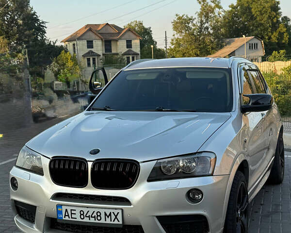 Серый БМВ Х3, объемом двигателя 2 л и пробегом 240 тыс. км за 16800 $, фото 7 на Automoto.ua