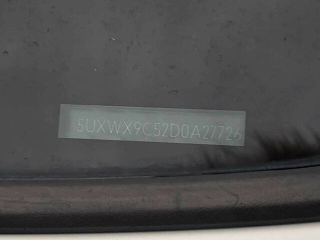 Серый БМВ Х3, объемом двигателя 2 л и пробегом 200 тыс. км за 9500 $, фото 7 на Automoto.ua