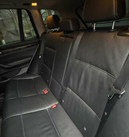 Серый БМВ Х3, объемом двигателя 2 л и пробегом 225 тыс. км за 13000 $, фото 6 на Automoto.ua