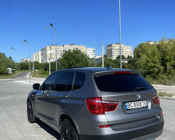 Серый БМВ Х3, объемом двигателя 2 л и пробегом 184 тыс. км за 11750 $, фото 4 на Automoto.ua