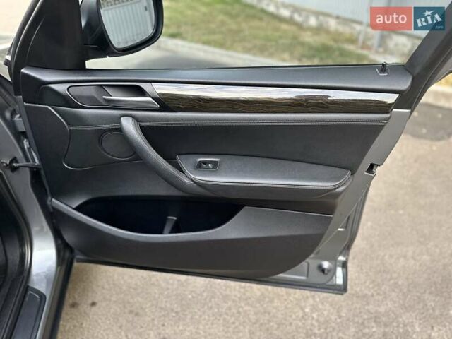 Серый БМВ Х3, объемом двигателя 2 л и пробегом 156 тыс. км за 14500 $, фото 16 на Automoto.ua
