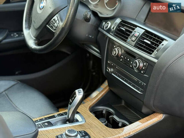 Серый БМВ Х3, объемом двигателя 2 л и пробегом 194 тыс. км за 13650 $, фото 25 на Automoto.ua