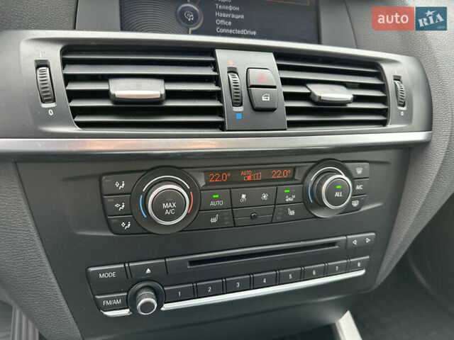 Серый БМВ Х3, объемом двигателя 2 л и пробегом 150 тыс. км за 14399 $, фото 65 на Automoto.ua