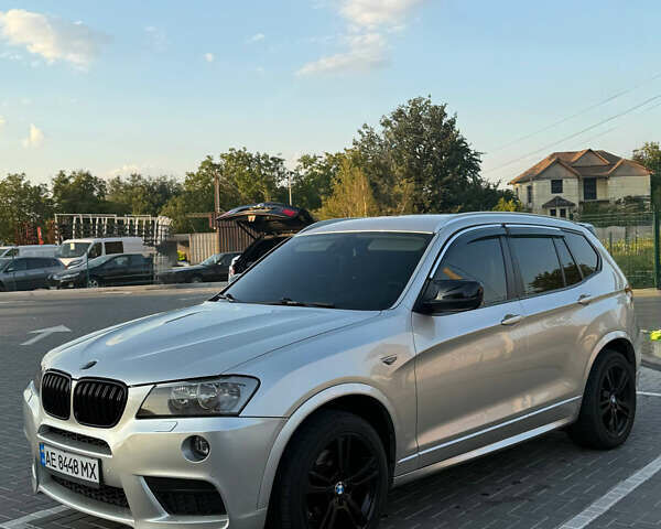 Серый БМВ Х3, объемом двигателя 2 л и пробегом 240 тыс. км за 16800 $, фото 5 на Automoto.ua