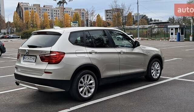 Серый БМВ Х3, объемом двигателя 2 л и пробегом 200 тыс. км за 9800 $, фото 4 на Automoto.ua