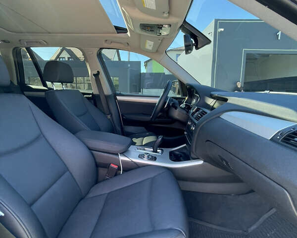 Серый БМВ Х3, объемом двигателя 2 л и пробегом 184 тыс. км за 11750 $, фото 37 на Automoto.ua