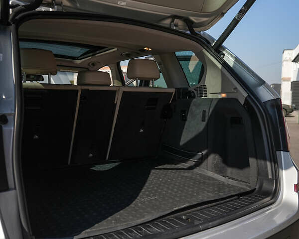 Серый БМВ Х3, объемом двигателя 3.01 л и пробегом 179 тыс. км за 17712 $, фото 31 на Automoto.ua