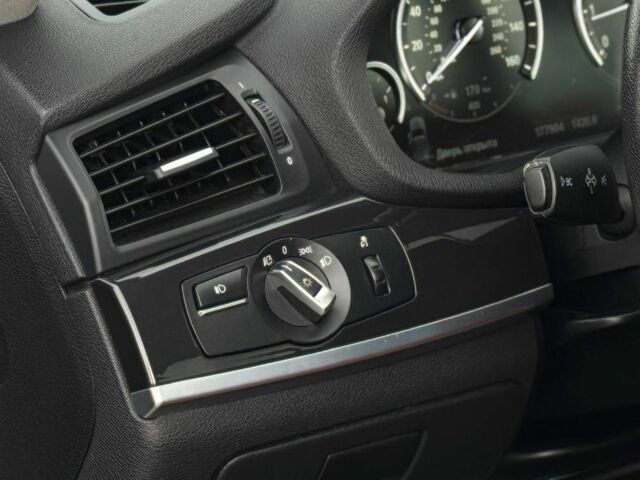 Серый БМВ Х3, объемом двигателя 2 л и пробегом 177 тыс. км за 14800 $, фото 16 на Automoto.ua