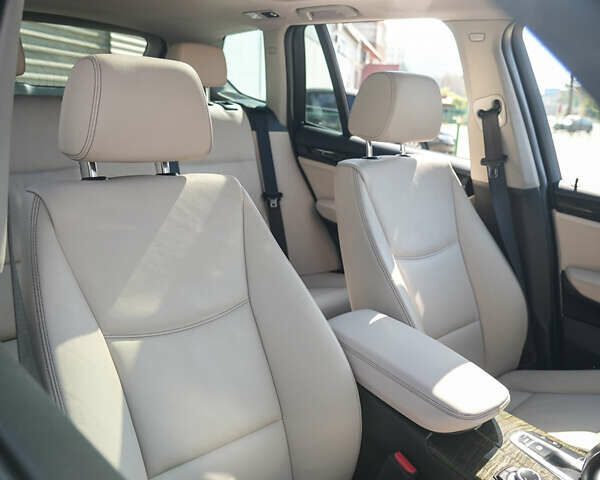 Серый БМВ Х3, объемом двигателя 3.01 л и пробегом 179 тыс. км за 17712 $, фото 25 на Automoto.ua