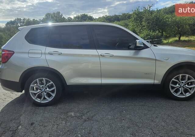 Серый БМВ Х3, объемом двигателя 2.98 л и пробегом 219 тыс. км за 15000 $, фото 6 на Automoto.ua