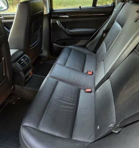 Серый БМВ Х3, объемом двигателя 2 л и пробегом 182 тыс. км за 13350 $, фото 13 на Automoto.ua