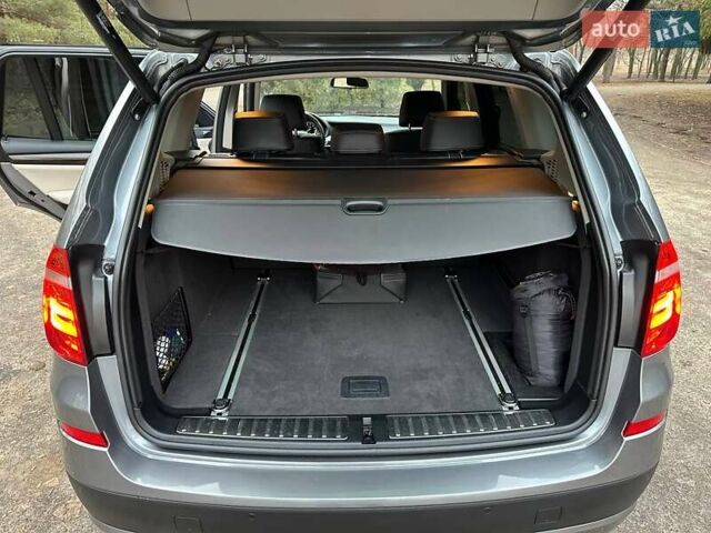 Серый БМВ Х3, объемом двигателя 2 л и пробегом 246 тыс. км за 17000 $, фото 26 на Automoto.ua