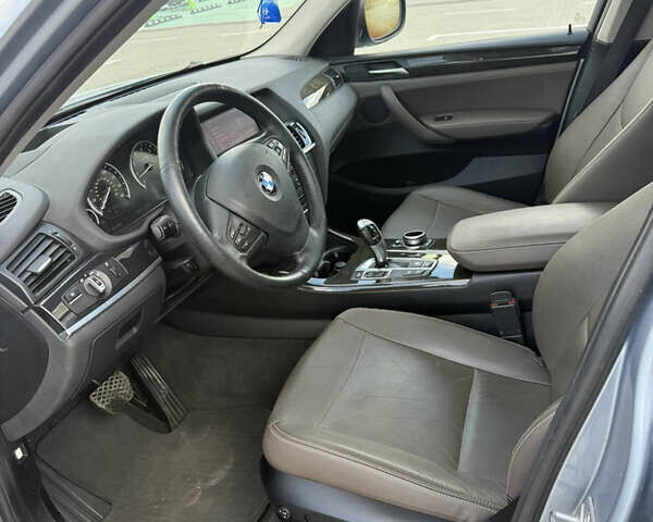 Серый БМВ Х3, объемом двигателя 2 л и пробегом 143 тыс. км за 13500 $, фото 11 на Automoto.ua