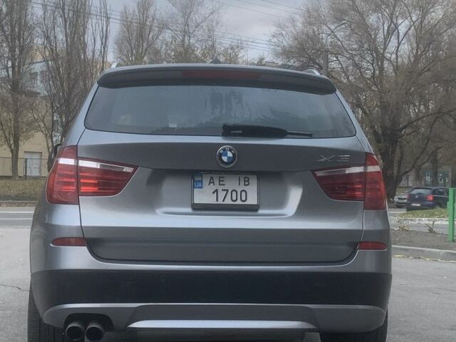 Серый БМВ Х3, объемом двигателя 2 л и пробегом 280 тыс. км за 12500 $, фото 2 на Automoto.ua