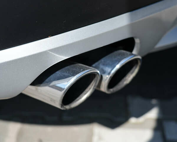 Серый БМВ Х3, объемом двигателя 3.01 л и пробегом 179 тыс. км за 17712 $, фото 32 на Automoto.ua