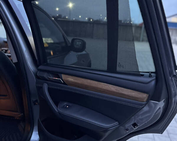 Серый БМВ Х3, объемом двигателя 2 л и пробегом 195 тыс. км за 14300 $, фото 7 на Automoto.ua