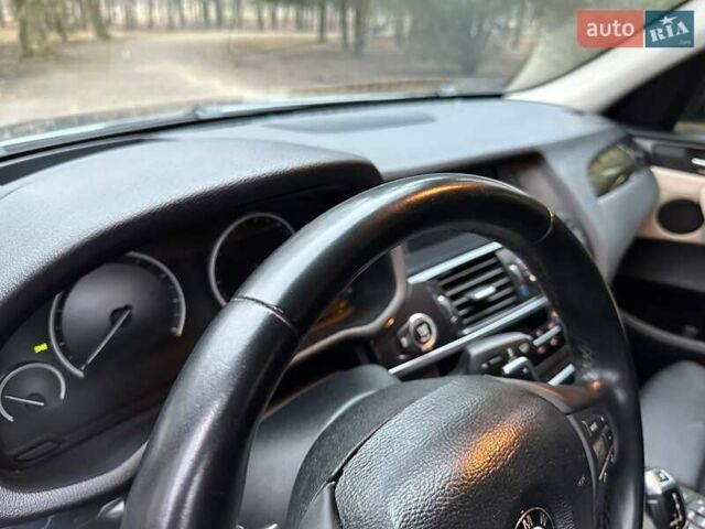 Серый БМВ Х3, объемом двигателя 2 л и пробегом 246 тыс. км за 17000 $, фото 9 на Automoto.ua