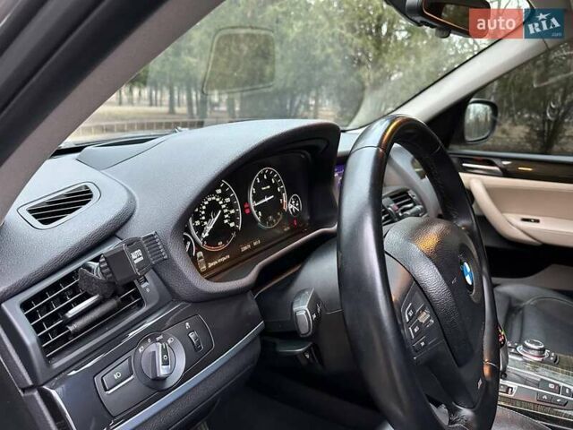 Серый БМВ Х3, объемом двигателя 2 л и пробегом 246 тыс. км за 17000 $, фото 23 на Automoto.ua