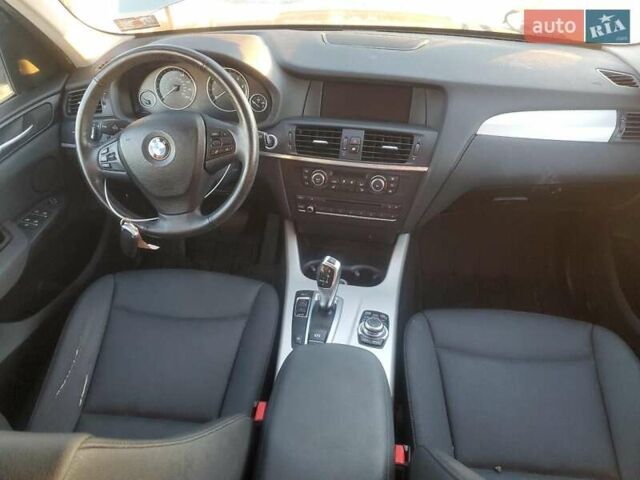Серый БМВ Х3, объемом двигателя 2 л и пробегом 76 тыс. км за 2500 $, фото 7 на Automoto.ua