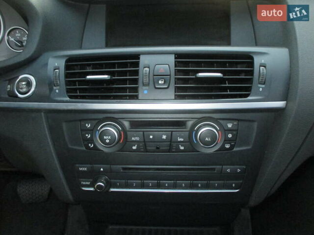 Сірий БМВ Х3, об'ємом двигуна 2 л та пробігом 347 тис. км за 13500 $, фото 8 на Automoto.ua