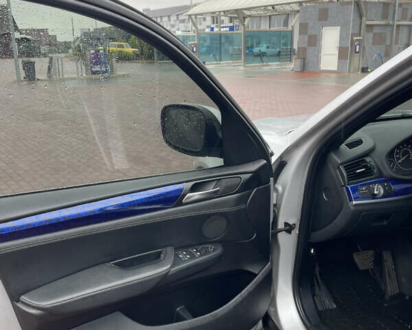 Серый БМВ Х3, объемом двигателя 2 л и пробегом 275 тыс. км за 13700 $, фото 7 на Automoto.ua