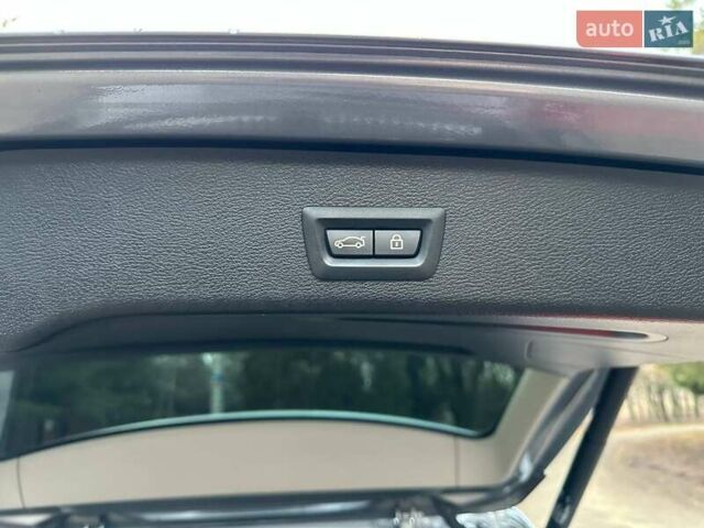 Серый БМВ Х3, объемом двигателя 2 л и пробегом 246 тыс. км за 17000 $, фото 27 на Automoto.ua